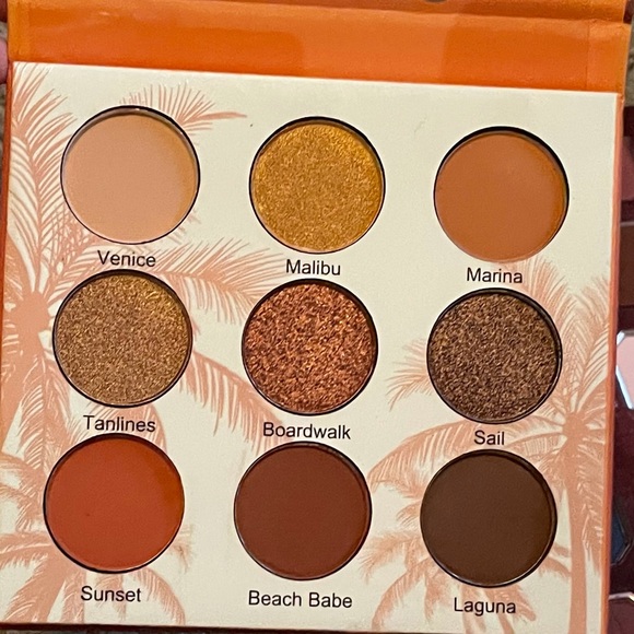 Beauty Creations & Dominique Cosmetics Pallets - Picture 2 of 6